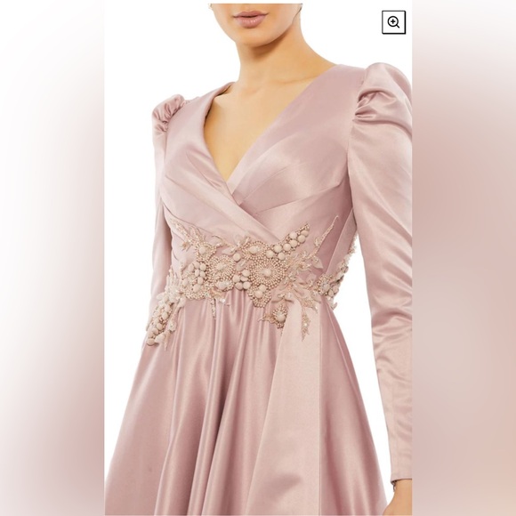 Puff shoulder floral appliqué matte satin gown - Picture 3 of 3